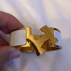 BROKEN BUT FIXABLE HERMES CLIC CLAC GM WIDE